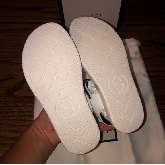 NWT Gucci Gaufrette Leather Logo Sandals Kids - Picture 3 of 3